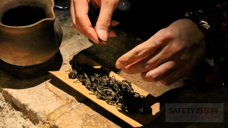 從“火塘烤茶”到“圍爐煮茶”，傳承中華茶文化 [精制鋼圍爐茶桌|炭火爐](圖2)