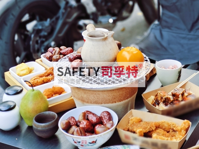重拾“圍爐煮茶”文化，一起看看故宮藏畫里的“圍爐煮茶”[精制鋼圍爐茶桌](圖1)
